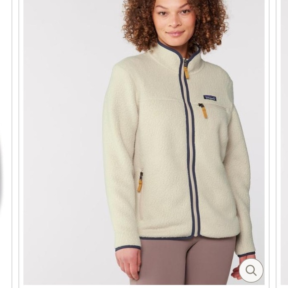 Patagonia Women's Retro Pile Jacket in natural - Picture 5 of 7